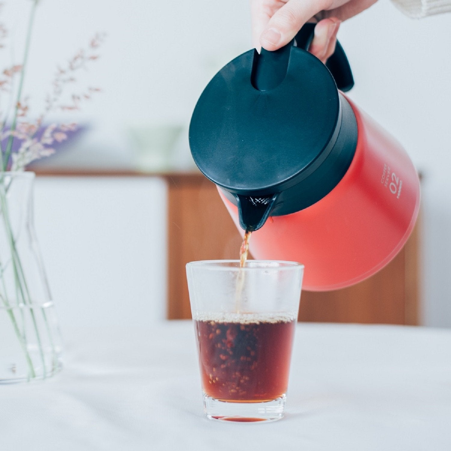 Hario V60 Insulated Stainless Steel Server 600 - Red - فولت VOLT