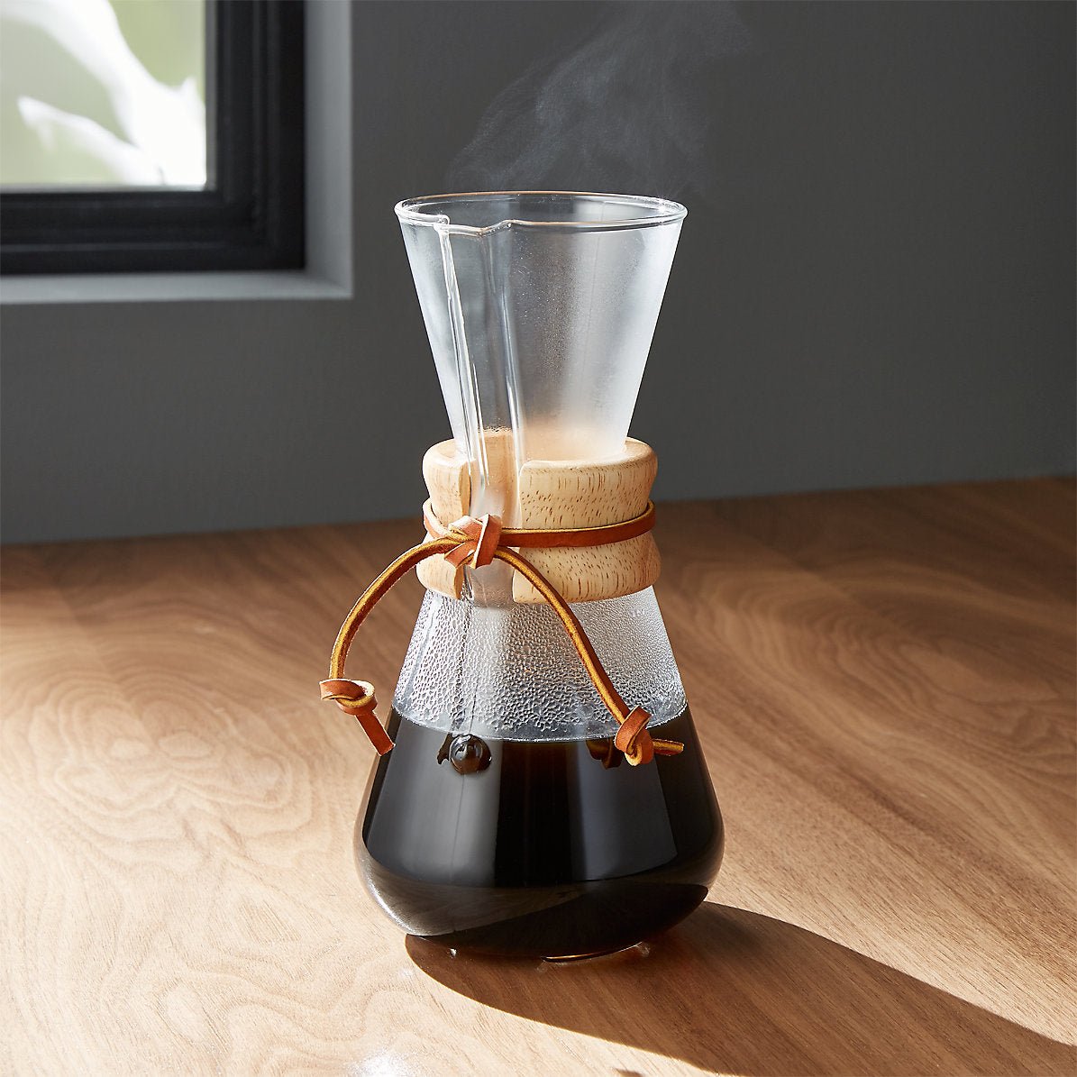 Chemex 3 Cup Classic CoffeemakerChemexفولت VOLT