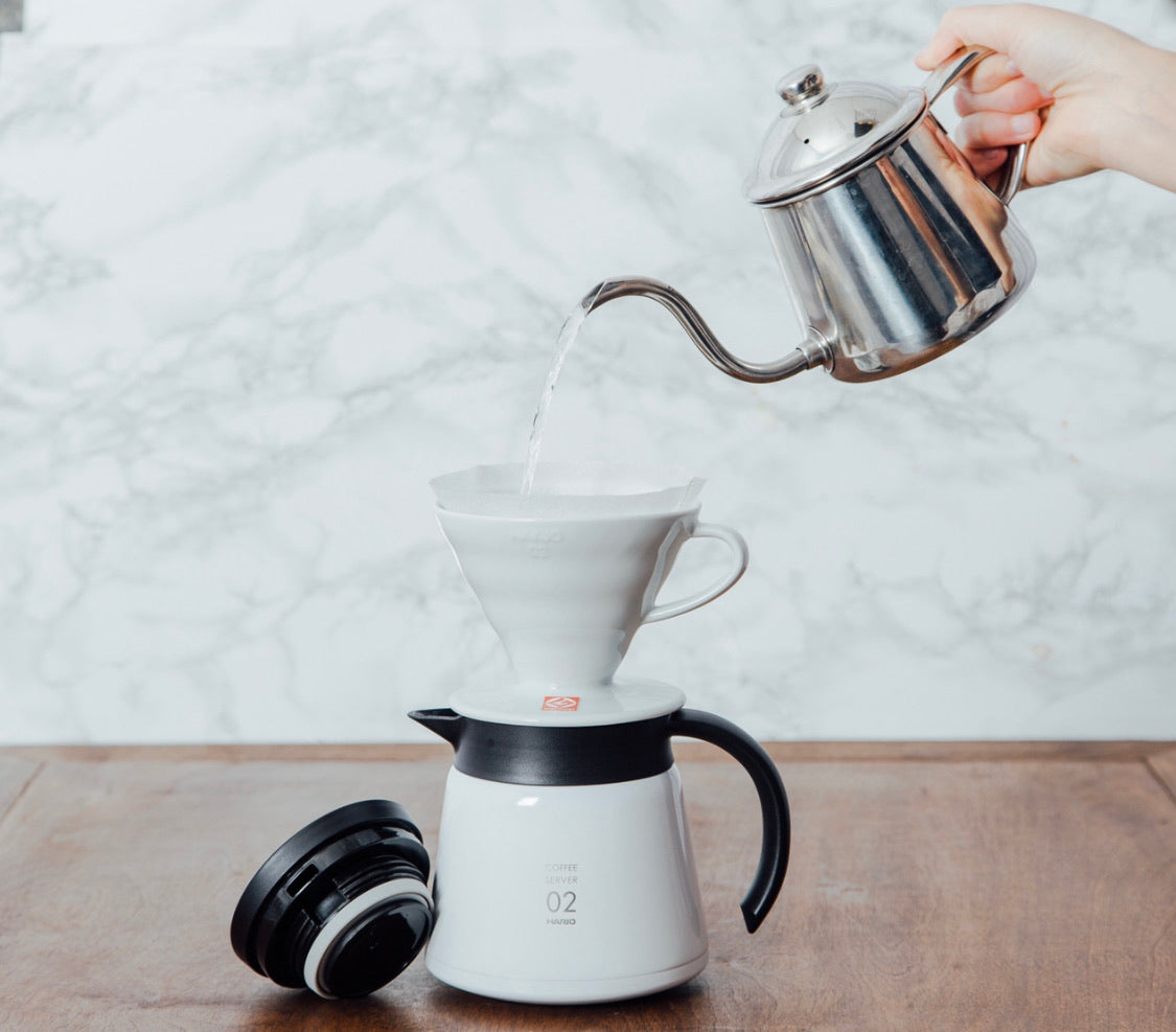 Hario V60 Insulated Stainless Steel Server 600 - White - فولت VOLT