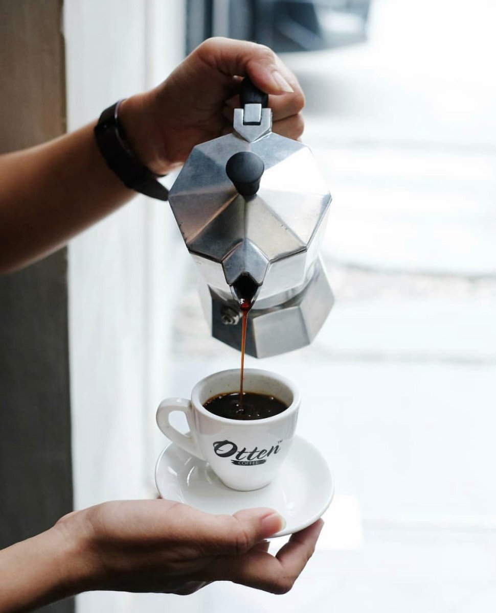 Moka Express 3 cupMoka Expressفولت VOLT